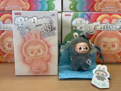 【正規品・新品未使用】イニシャル［W］ラブブ　LABUBU Biginto Energy PIN FOR LOVE 2個セット