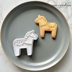 Item thumbnail for item b0f81ce9-e8c9-482d-a66f-69780a520057