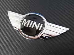 ● BMW● MINI cooper ミニ クーパー クロームメッキ仕上げ エンブレム 新品！