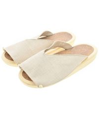 Item thumbnail for item 0d4654a0-faeb-4c53-b0a6-6f474f963b21