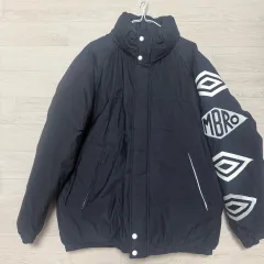 Umbro肉厚ダウンジャケットmサイズ Umbro肉厚ダウンジャケットmサイズ