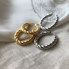 ピアス ロープピアス フープピアス 両耳用 キャッチレス シンプル 真鍮ポスト 真鍮 オフィス スーツ カジュアル スーツ レディース ジュエリー アクセサリー 韓国アクセサリー 265P シースキー【seasukii】