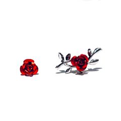 両耳用−ゴシックローズのピアス/イヤリング 薔薇 シルバー 上品 闇 ファッション ストリート シルバー 棘 ローズ 中性 ユニセックス メンズ