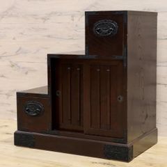葉山家具 階段タンス（階段型木製収納キャビネット） 葉山家具 階段タンス（階段型木製収納キャビネット） - メルカリ チェスト・タンス