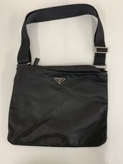 ￥ PRADA プラダ ナイロン ショルダーバッグ ブラック レディース サビ有り 【バッグ】【1】