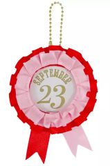 [중고] 키홀더 에이스 트랩폴라 축하 생일 로제트풍 캔 배지 홀더 [디즈니 트위스티드 원더랜드 프리미엄 생일 2023 POP UP SHOP in 애니메이트]