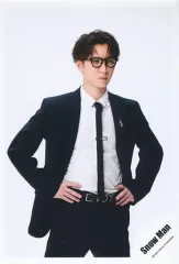 【中古】生写真(ジャニーズ) Snow Man/渡辺翔太/膝上/シングル「ブラザービート」MV＆ジャケ写オフショット/公式生写真