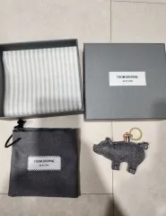 ☆早い者勝ち☆ 新品未使用　トムブラウン キーリング　キーホルダー 2025年最新】THOM BROWNE キーホルダー・キーリングの人気