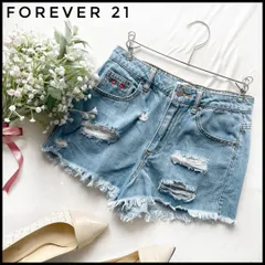 FOREVER21 ダメージ　デニム　ショートパンツ 　花　刺繍　カジュアル