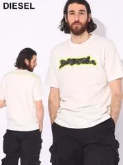 DIESEL (ディーゼル) 綿100％ カモフラージュ グラフィックロゴ プリント クルーネック 半袖 Tシャツ DSA122870QIAM ブランド メンズ 男性 トップス (ベージュ)