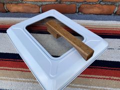 焼き上手さんα用グリップ　オーク材　ダークウォルナット仕上げ　ハンドメイド