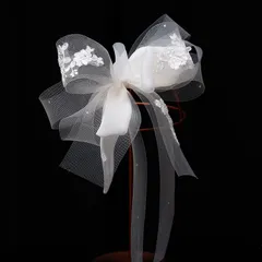 ヘッドドレス ヘアアクセサリー  パーティー リボン ブライダル ホワイト パール ビーズ 披露宴 レディース フォーマル 結婚式 発表会 きれいめ お呼ばれ 二次会 謝恩会 演奏会