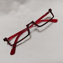 訳あり キズあり　レンズ無し 伊達 メガネ 眼鏡 スクエア メタル アンダーリム コスプレ 小物　レッド K139