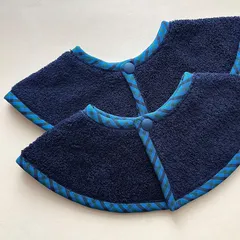 【青ファミリア風チェック・ネイビー】タオルスタイ　サークルスタイ　出産祝い　よだれかけ　ファミリアチェック