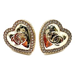 シャネル(CHANEL) ピアス ハート ココマーク ラインストーン シャンパンゴールド メタル シャンパンゴールド金具 I24P 新品同様 レディース アクセサリー ピアス