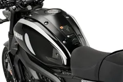 XSR900 RN80 ガソリンタンク凹みあり