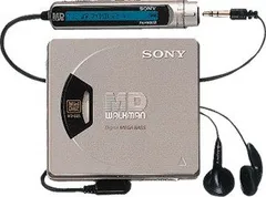 【中古】SONY　ソニー　MZ-E55(S)シルバー　ポータブルMDプレーヤー　MDLP非対応　（MD再生専用機/MDウォークマン） 9jupf8bのサムネイル
