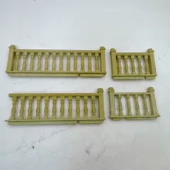 【純正パーツ】シルバニアファミリー あかりの灯る大きなお家 2階バルコニー用 柵 4個セット（長い柵×2／短い柵×2）交換用・修理用 部品取り 1個不足 中古