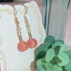 チェリークォーツのピアス