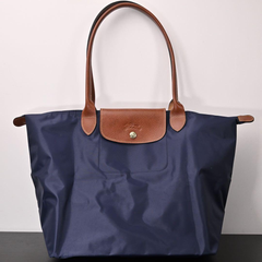 新品、未使用 Longchamp ロンシャン　バッグ　トートバッグ　Mサイズ　肩掛け　ネイビー