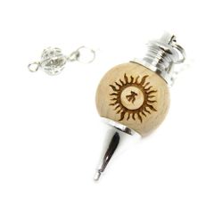 1697【Infinity。˚✩♪】最強金運霊符をレーザー彫刻ラピスラズリ ラピスラズリ 10mm（白彫り）六芒星 レーザー彫刻ビーズ・彫り