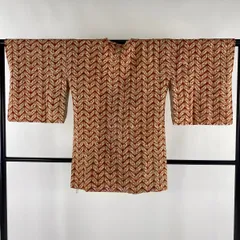 道行 身丈82cm 裄丈63.5cm S 和装コート 角衿 幾何学模様 絞り 赤茶 正絹 逸品 【中古】