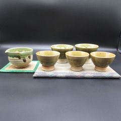 瀬戸焼/御深井うさぎ】織部 黄瀬戸 お茶碗 コーヒーカップ 食器 伝統