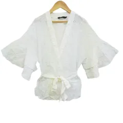 ZARA WOMAN XSサイズ　ブラウス(五分袖)　花(レース)　オフホワイト