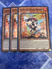 遊戯王　英語版 剣の御巫ハレ スーパーレア　3枚のサムネイル