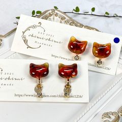 べっ甲柄/猫ちゃんピアス（サージカルステンレスピアス）/猫ちゃんイヤリング