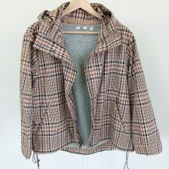 【6点セット売り】　シンプリシテェ　ユニクロ　スタジオクリップ　クティール　エルプラネット　ユーアンドエー　アウター　デニムスカート　パンツ　ウールニット　七分袖カットソー　スウェットパンツ　茶色　ブラウン　グレー　白　ワインレッド　レディース　Mサイズ