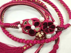 平和屋着物●和装小物　振袖用帯締め　つまみ細工　飾り玉　パール　花　躑躅色×暗紅色　金糸　撚り房　逸品　未使用　CAAW4115ju