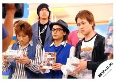 【中古】生写真(ジャニーズ) 関ジャニ∞/集合(4人)/横型・上半身・座り・渋谷眼鏡・帽子・手前にカメラ/公式生写真