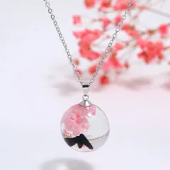 ハンドメイド　レジン 青空白雲月光ネックレス 夜光の森樹脂ペンダント　ネックレス