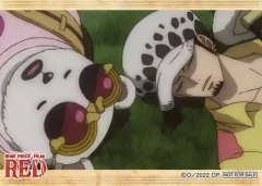 【中古】キャラカード トラファルガー・ロー＆ベポ 場面写ブロマイド 「ワンピース FILM RED ありがとうフェア」 麦わらストア限定 対象商品購入特典