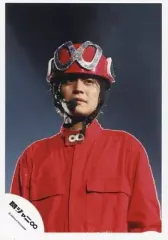 【中古】生写真(ジャニーズ) 関ジャニ∞/渋谷すばる/ライブフォト・バストアップ・関ジャニ戦隊∞レンジャー衣装赤・ヘルメット/公式生写真