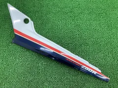 CBR250R シートカウル 左 白/赤/青 KT7 ホンダ 純正 バイク 部品 MC17 サイドカウル テールカウル 修復素材に 車検 Genuine 【中古】 92のサムネイル