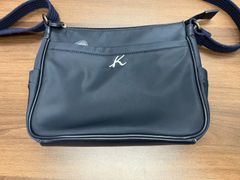 KITAMURA　キタムラ　ショルダーバッグ　ナイロン　ネイビー　刺繍ロゴ