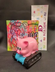 ART JUNKIE BUTA TANK ピンク/水色/黒