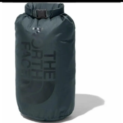 【未開封新品】ノースフェイス　スタッフバッグ　9L 軽量　高強度　防水　グリーン