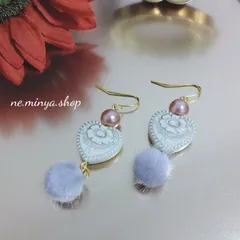 ♡ハンドメイドアクセサリー フェイクファー アンティーク調ハート ピアス♡033