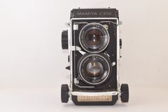 美品】MAMIYA C220 PROFESSIONAL ボディ #284 - メルカリ