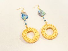 【年末SALE】ラタンピアス　#E10