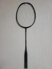 【新品ほぼ未使用】値引き交渉歓迎 ナノフレア700pro YONEX ヨネックス バドミントンラケット ナノフレア700プロ