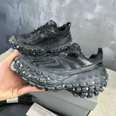 2024年最新】balenciaga defenderの人気アイテム - メルカリ