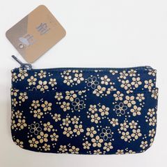新品未使用品 甲州印伝【小銭入れ 忘れな草柄 紺×白漆】コインケース 小物入れ 鹿革 漆型染め 海外土産 日本皮工芸品 日本製