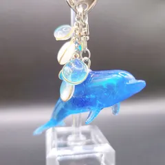 個性的！キラキライルカのチャーム・キーホルダー┈┈┈┈┈୨୧レジン いるか