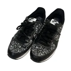 NIKE ナイキ インターナショナリスト 833814-001 25.5cm ブラック ランニングシューズ レディース 【中古】 42508K156