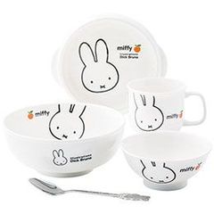 pyrex ミッフィー 計量カップ 3点セット - メルカリ