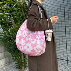 新品　未使用　エコバッグ　折りたたみ　 コンパクト　一気に畳める 肩掛け コンビニ スーパ 買い物ショッピング 大容量サイズ